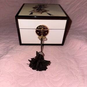 Henri Bendel White and Brown Jewelry Box